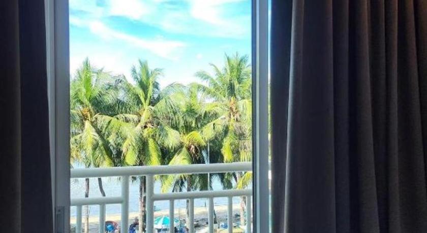 Nana Chat Bangsaen Hotel Si Racha Exterior photo